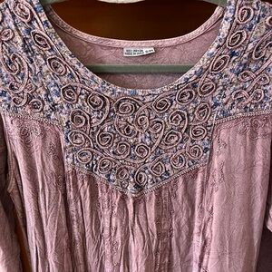 Vintage Dusty Rose Embroidered Tunic Top